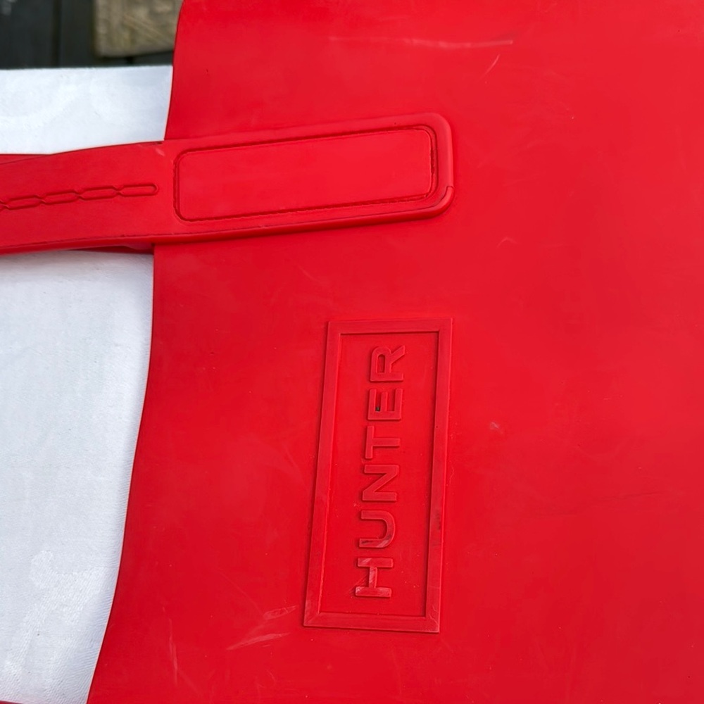 Hunter Red Tote Bag Rubber tote - Picture 2 of 8